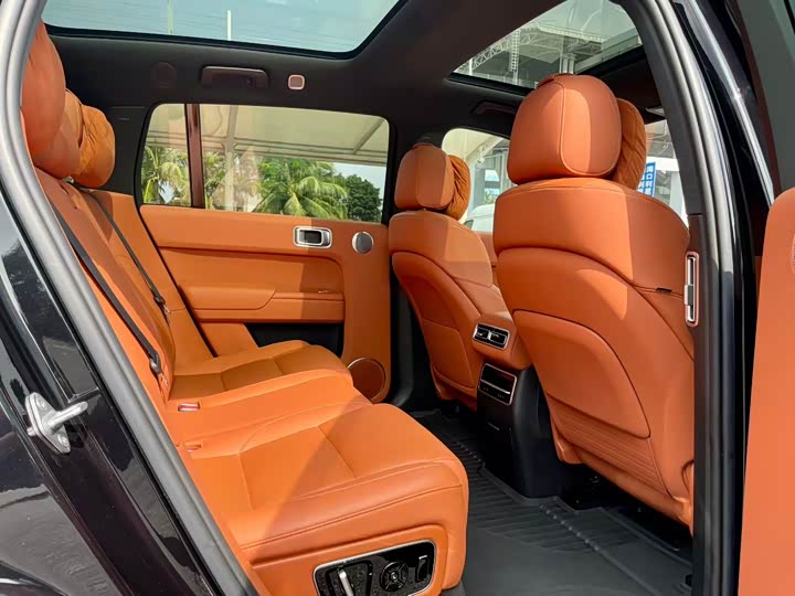 Фото 9 - LiXiang L7