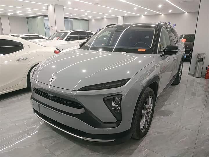 Фото 1 - Nio ES6