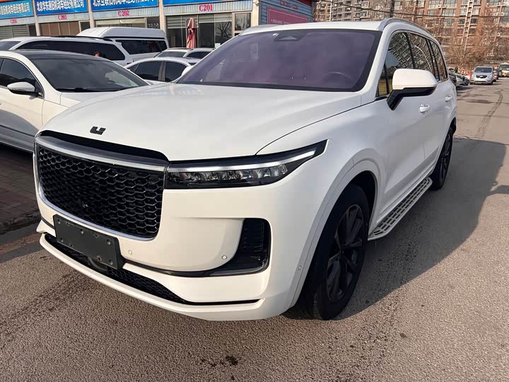 Фото 1 - LiXiang One