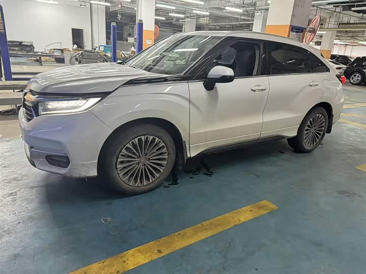 Фото 1 - Honda Avancier