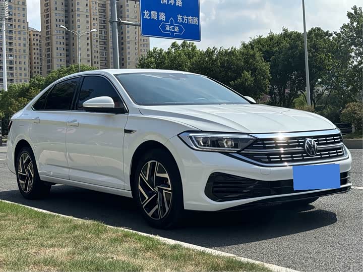 Фото 3 - Volkswagen Sagitar L