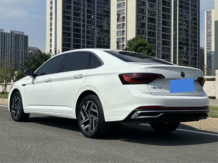 Фото 5 - Volkswagen Sagitar L