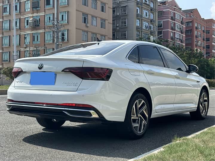 Фото 7 - Volkswagen Sagitar L