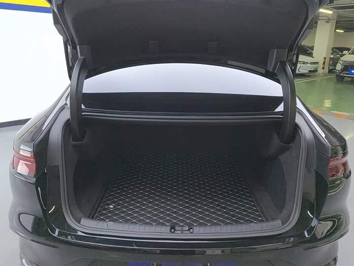 Фото 4 - BYD Han