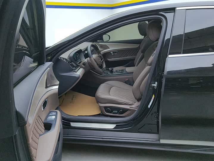 Фото 9 - BYD Han