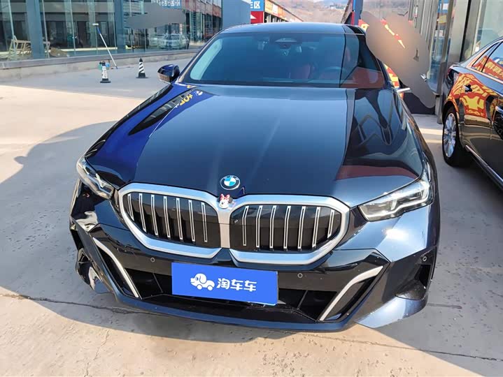 Фото 2 - BMW 5 Series