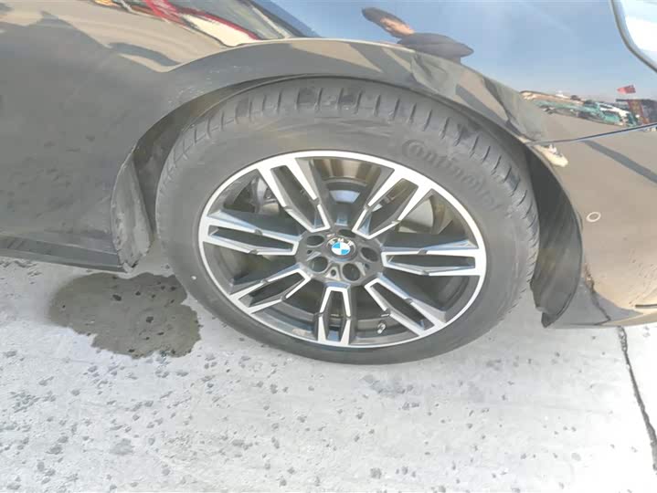 Фото 6 - BMW 5 Series