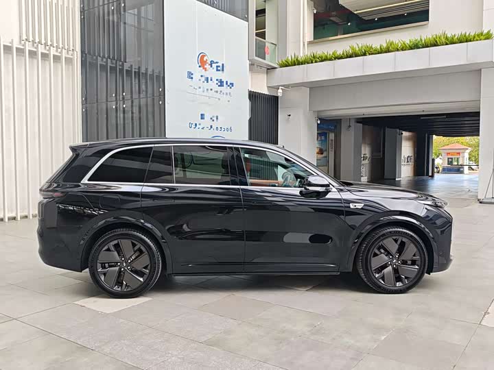 Фото 4 - LiXiang L8