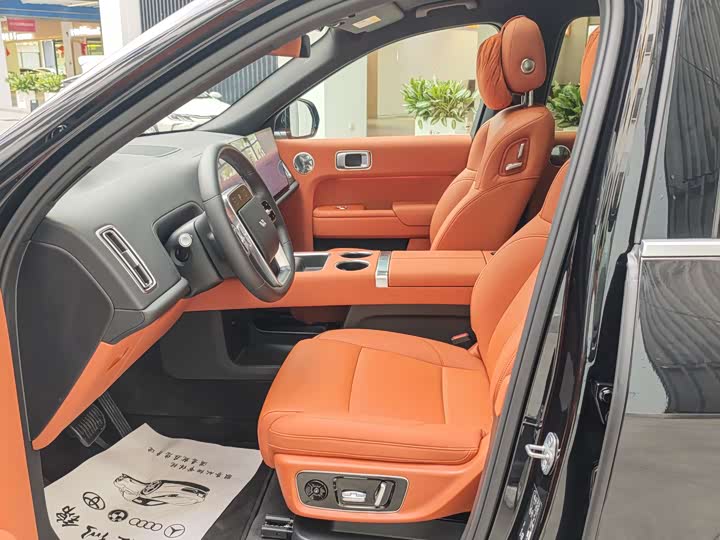 Фото 5 - LiXiang L8