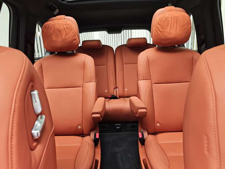 Фото 8 - LiXiang L8