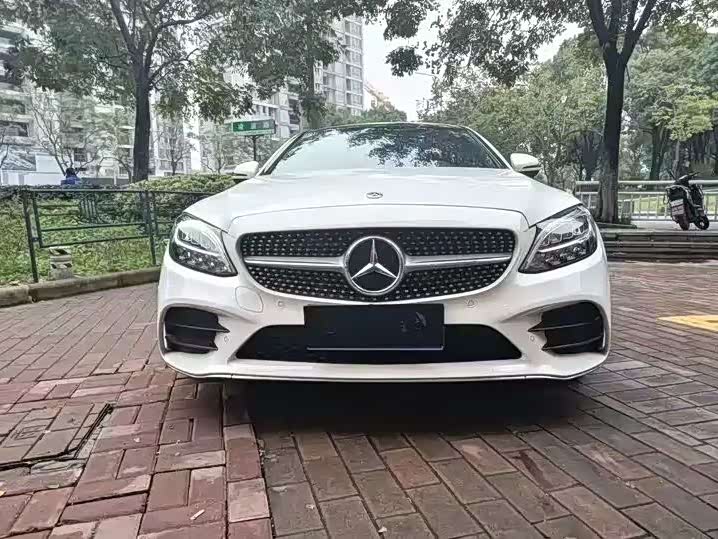 Фото 2 - Mercedes-Benz C-Class