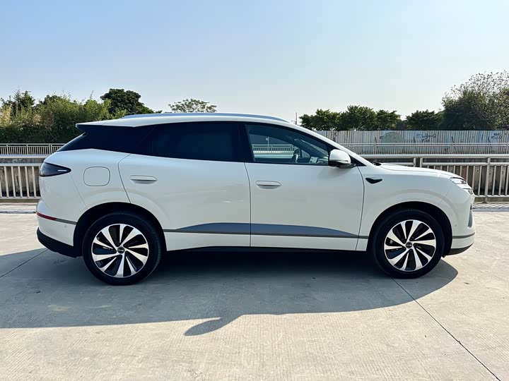 Фото 7 - BYD Sea Lion 06 Hybrid/EV