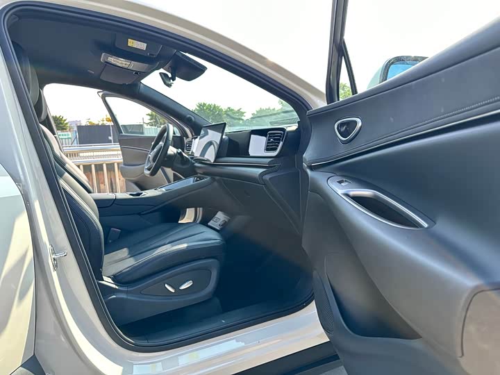 Фото 8 - BYD Sea Lion 06 Hybrid/EV