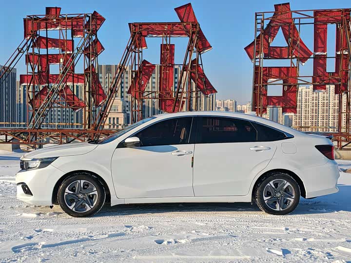 Фото 3 - Honda Envix