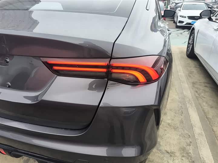 Фото 8 - GAC Trumpchi Empow R