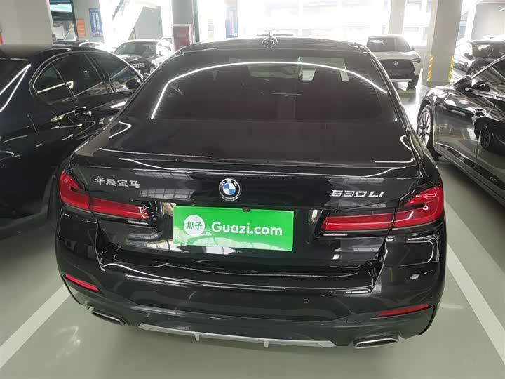 Фото 6 - BMW 5 Series