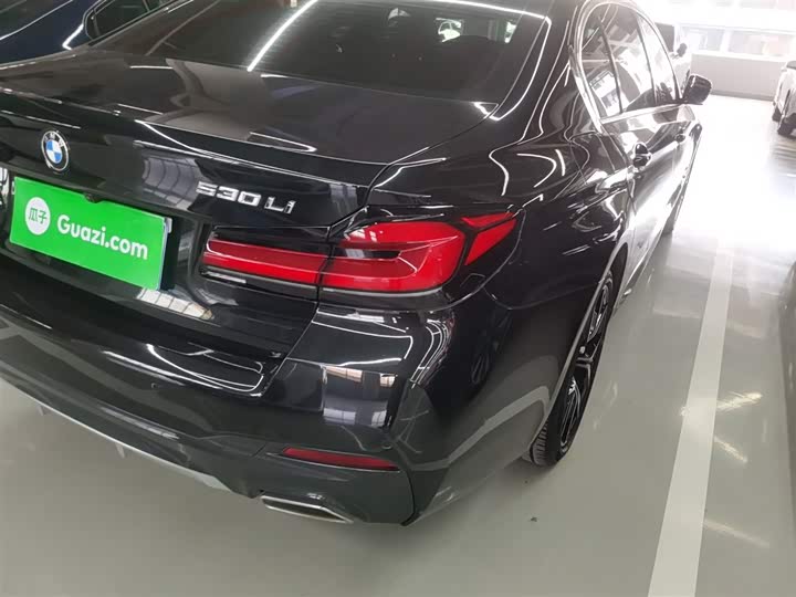 Фото 8 - BMW 5 Series