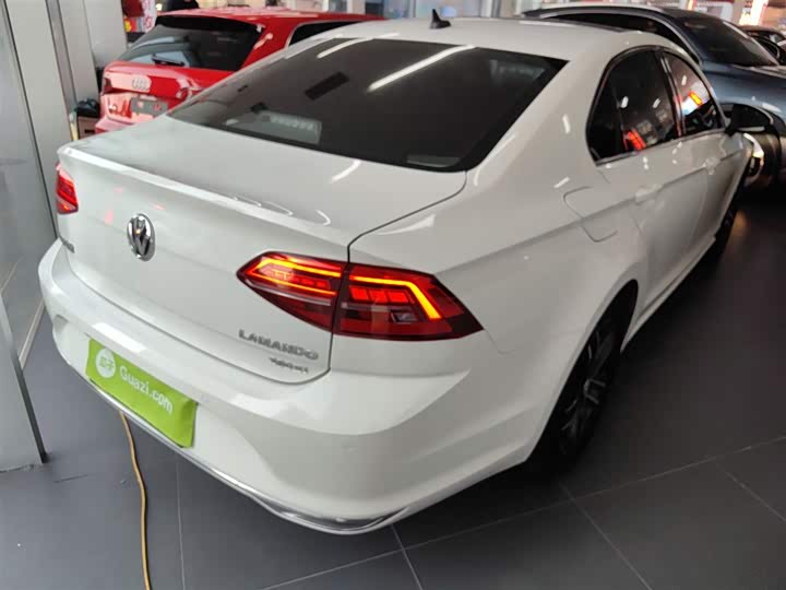 Фото 7 - Volkswagen Lamando L