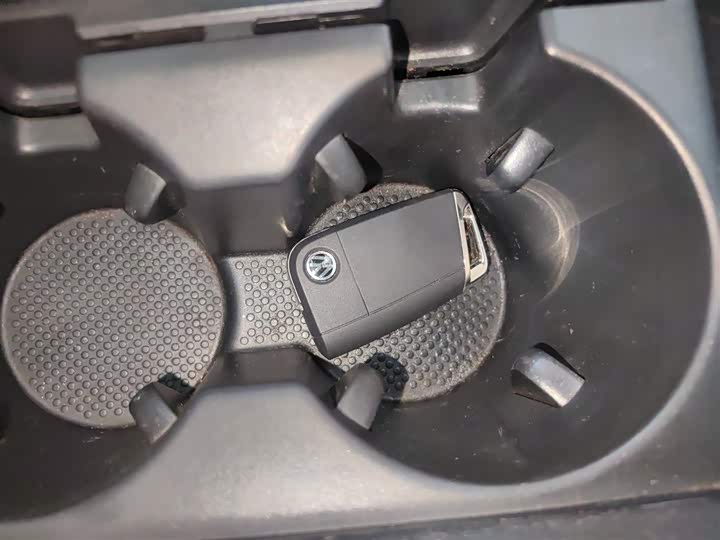 Фото 9 - Volkswagen Lamando L