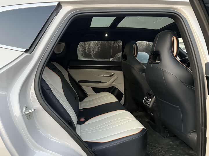 Фото 6 - BYD Song Plus Hybrid/EV