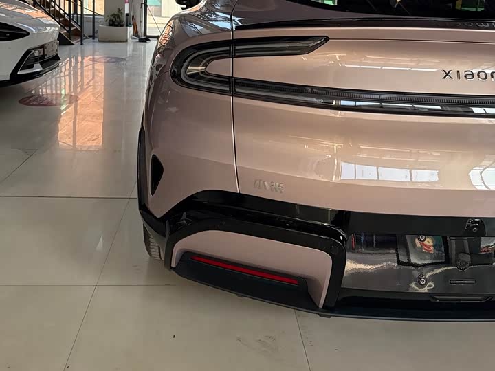 Фото 6 - Xiaomi YU7