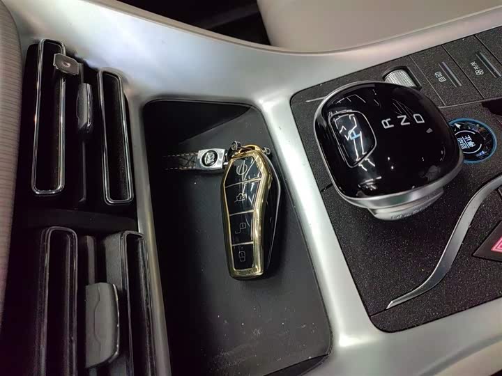 Фото 9 - BYD Song Pro Hybrid