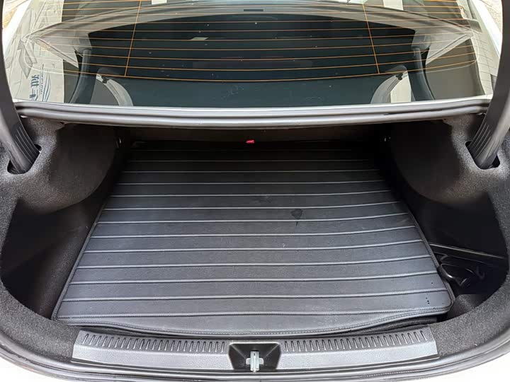 Фото 8 - Mercedes-Benz A-Class