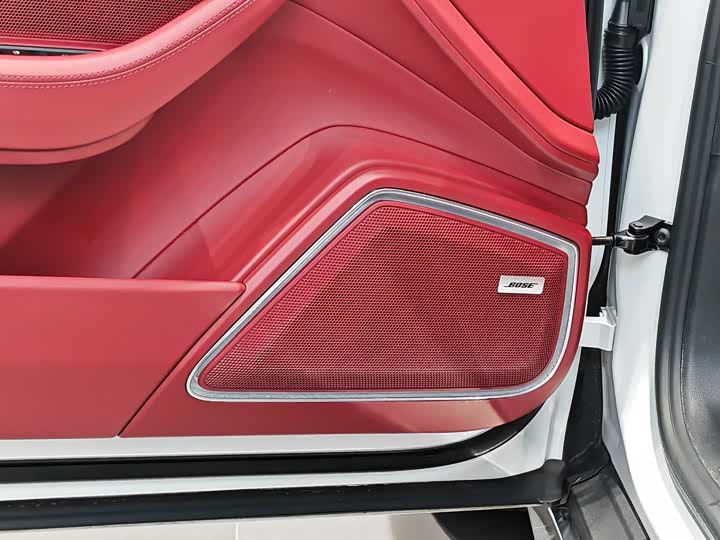 Фото 9 - Porsche Panamera