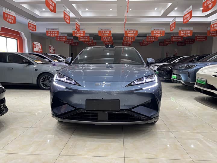 Фото 2 - BYD Sea Lion 07 EV