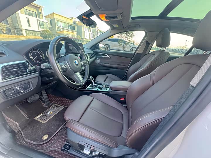 Фото 7 - BMW 1 Series