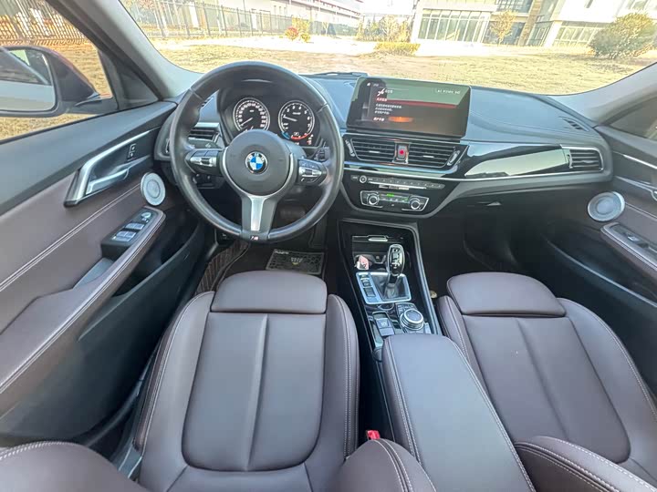 Фото 9 - BMW 1 Series