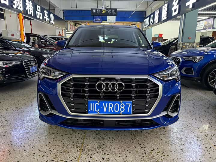 Фото 2 - Audi Q3