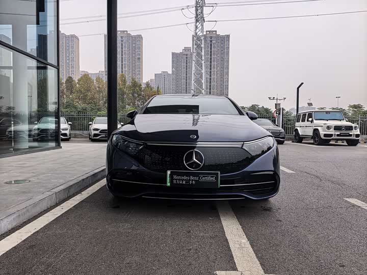 Фото 2 - Mercedes-Benz EQS