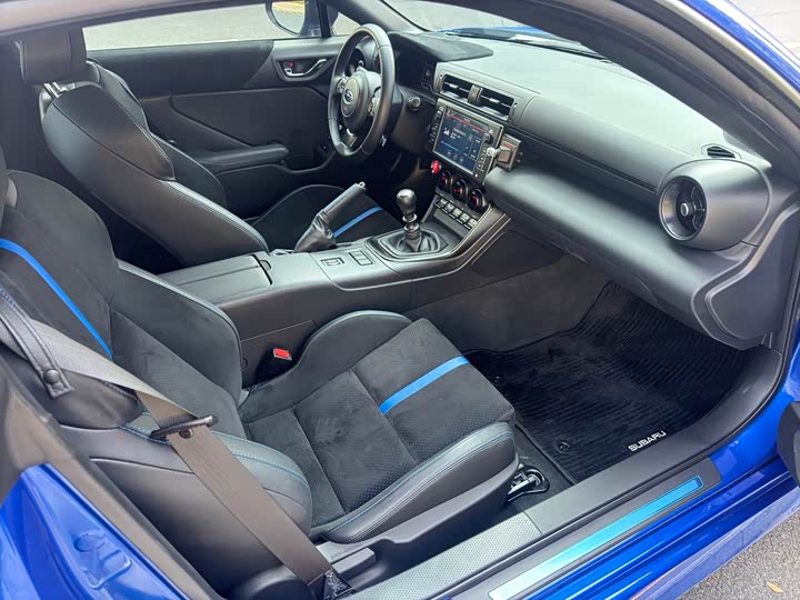 Фото 7 - Subaru BRZ