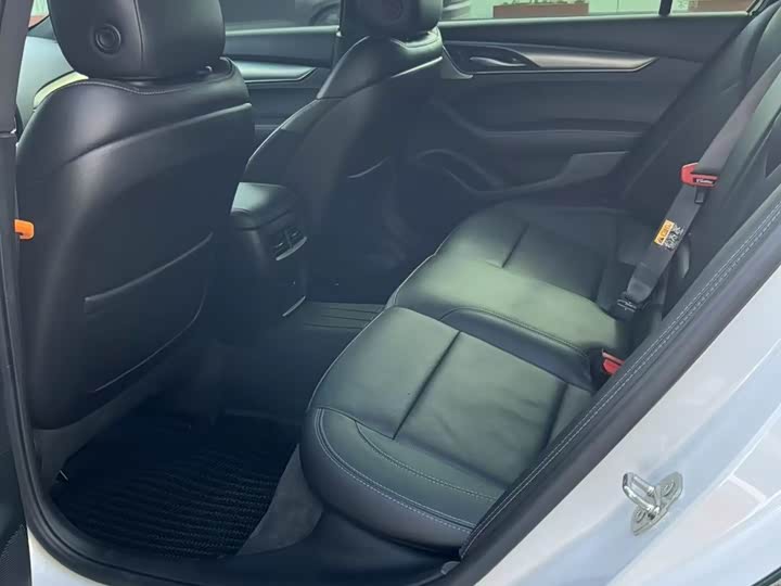 Фото 5 - Cadillac CT5