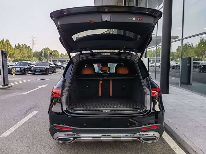 Фото 8 - Mercedes-Benz GLC-Class