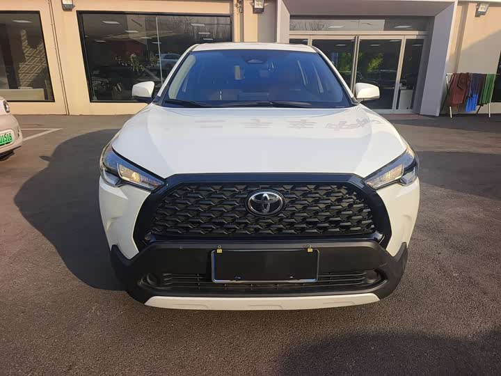 Фото 2 - Toyota Corolla Cross