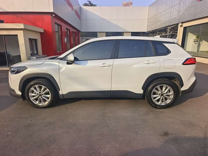 Фото 4 - Toyota Corolla Cross