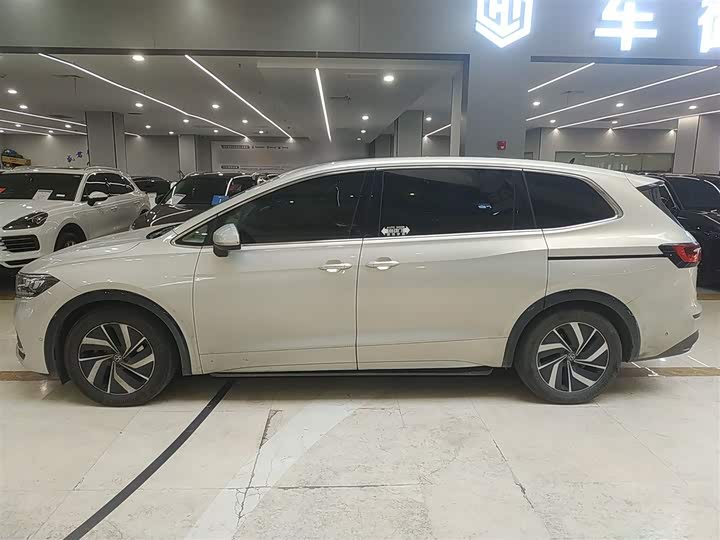 Фото 5 - Volkswagen Viloran