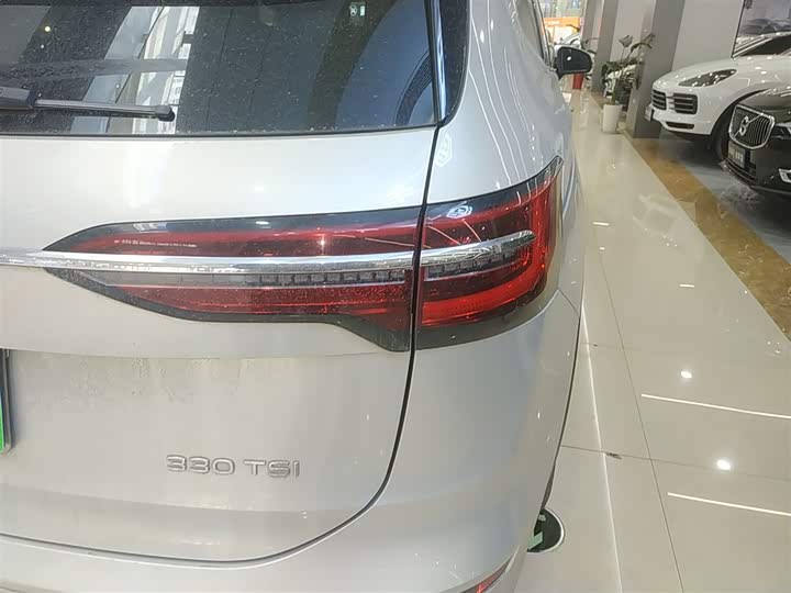 Фото 8 - Volkswagen Viloran