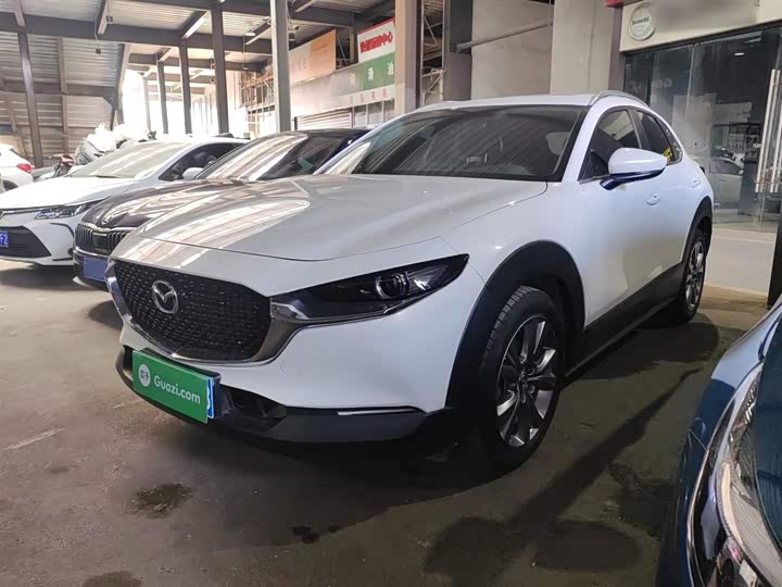Фото 1 - Mazda CX-30