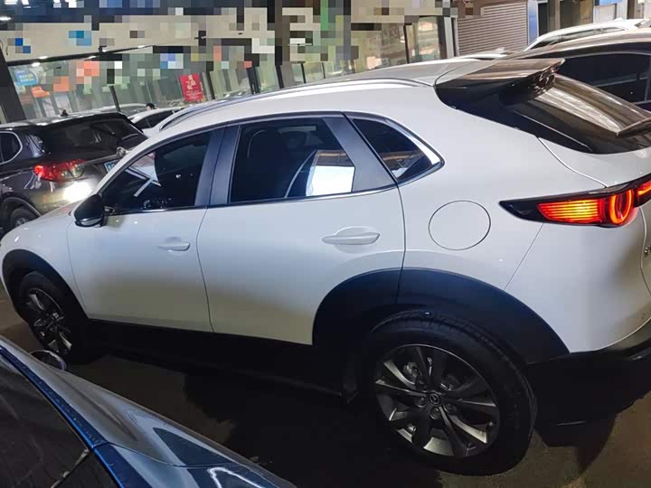 Фото 5 - Mazda CX-30