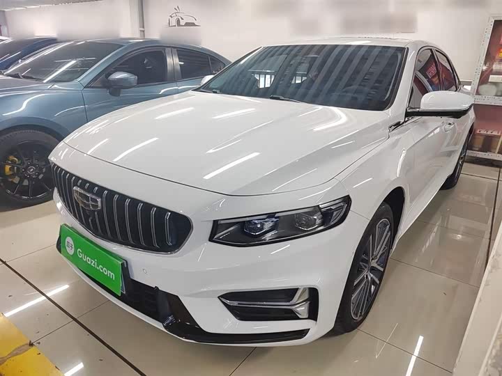 Фото 2 - Geely Preface