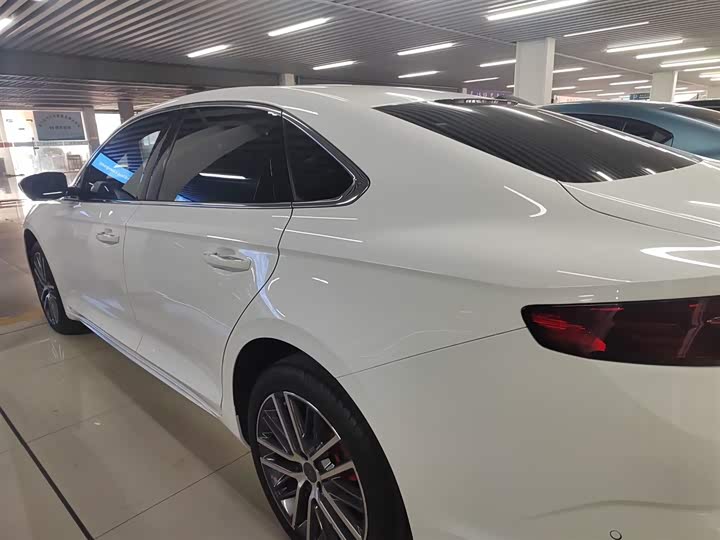 Фото 5 - Geely Preface