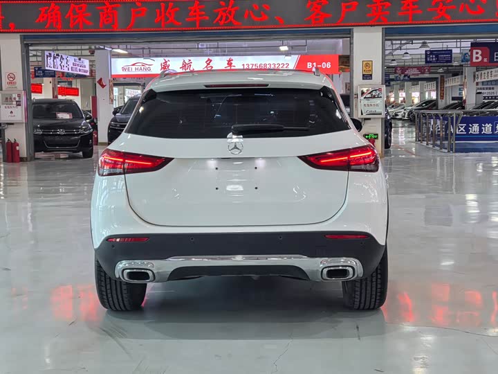 Фото 5 - Mercedes-Benz GLA-Class