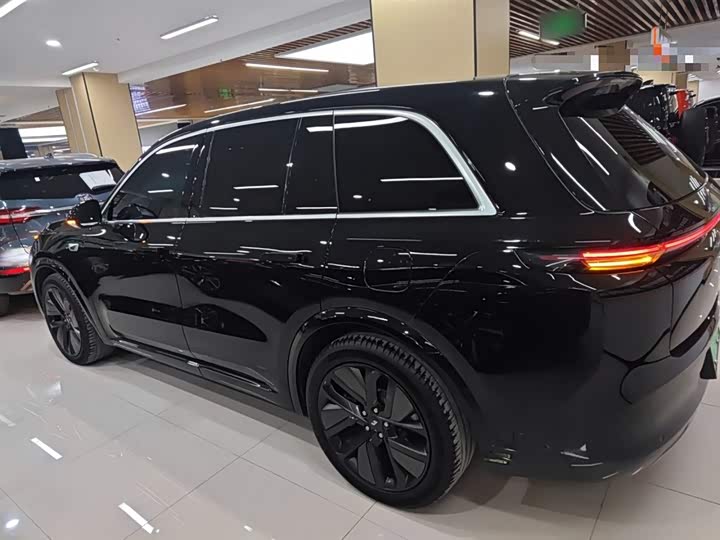 Фото 5 - LiXiang L8