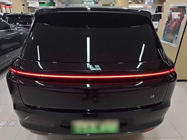 Фото 6 - LiXiang L8