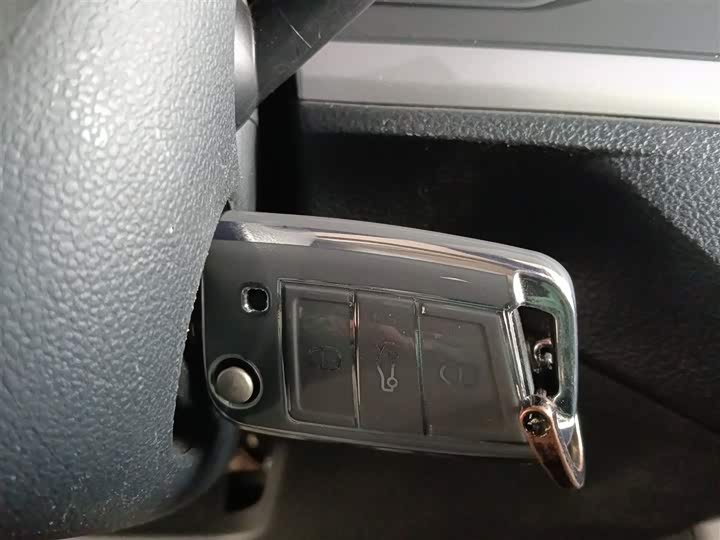 Фото 9 - Volkswagen Polo