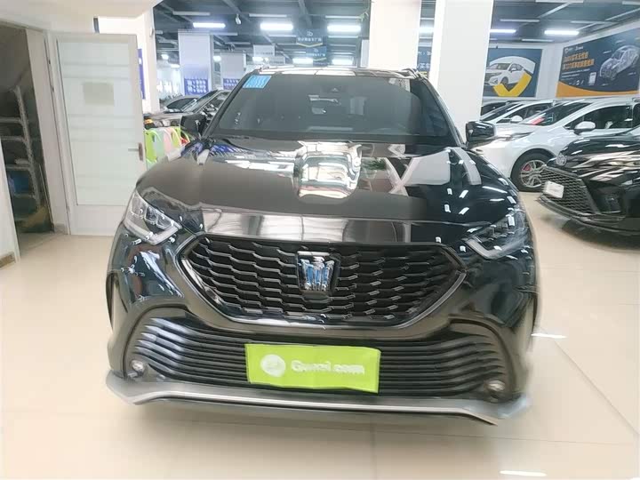 Фото 3 - Toyota Crown Kluger