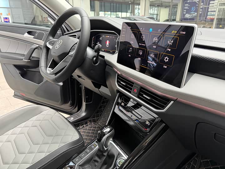 Фото 9 - Volkswagen Tayron